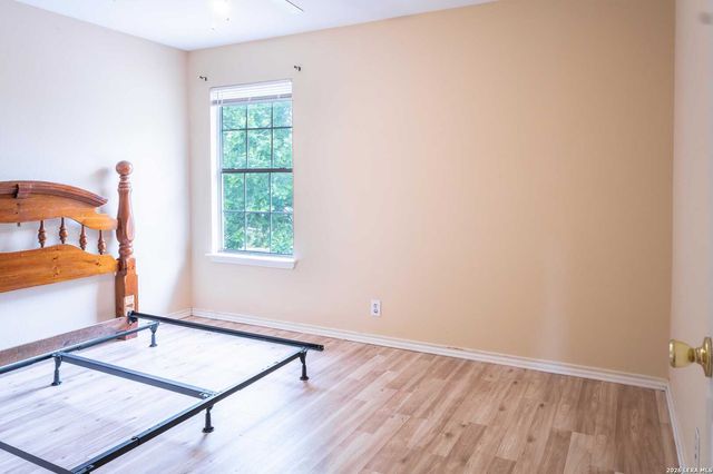 4806 CRESTWOOD HILL DR, San Antonio, TX 78244