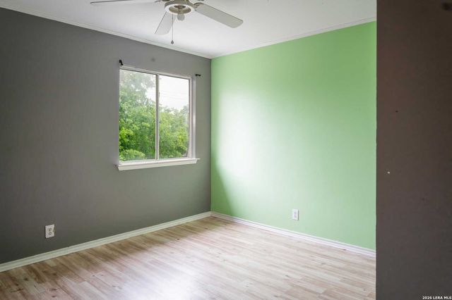 4806 CRESTWOOD HILL DR, San Antonio, TX 78244