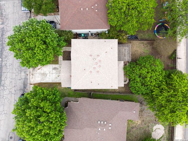 4806 CRESTWOOD HILL DR, San Antonio, TX 78244