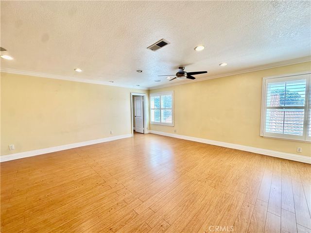 2860 E Hempstead, Anaheim, CA 92806