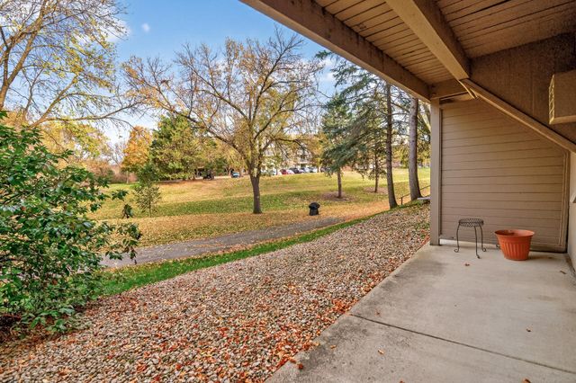 3850 Plymouth Boulevard 117, Plymouth, MN 55446