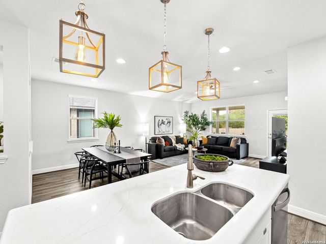 12802 Fairview Farms, San Antonio, TX 78249