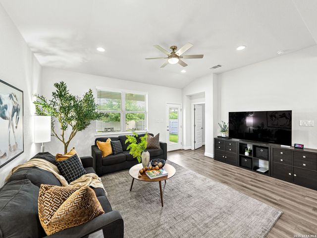 12802 Fairview Farms, San Antonio, TX 78249