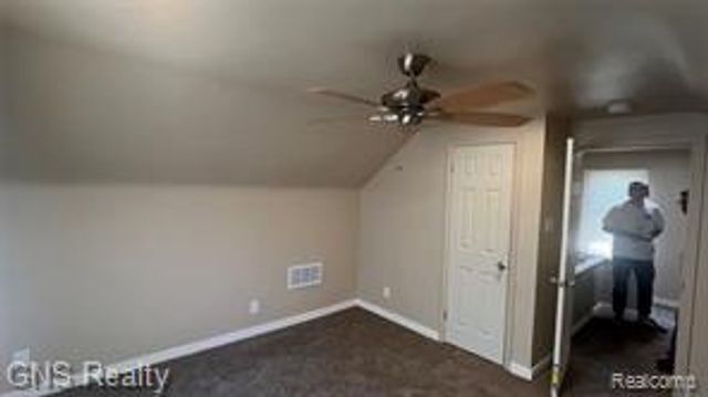 19419 Carrie Street, Detroit, MI 48234