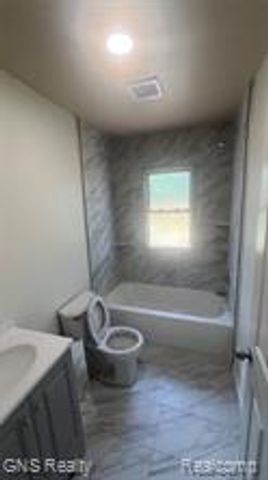 19419 Carrie Street, Detroit, MI 48234