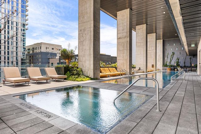 610 Davis ST 3308, Austin, TX 78701