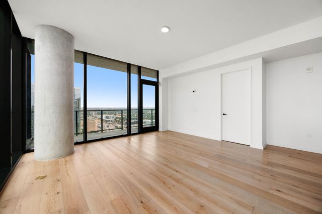 610 Davis ST 3308, Austin, TX 78701