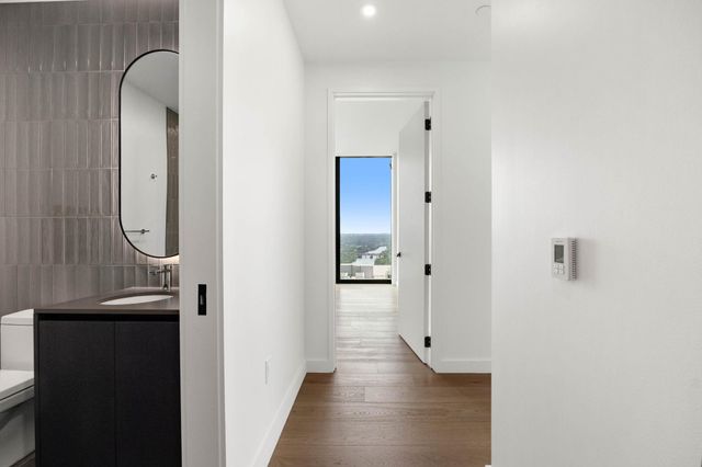 610 Davis ST 3308, Austin, TX 78701
