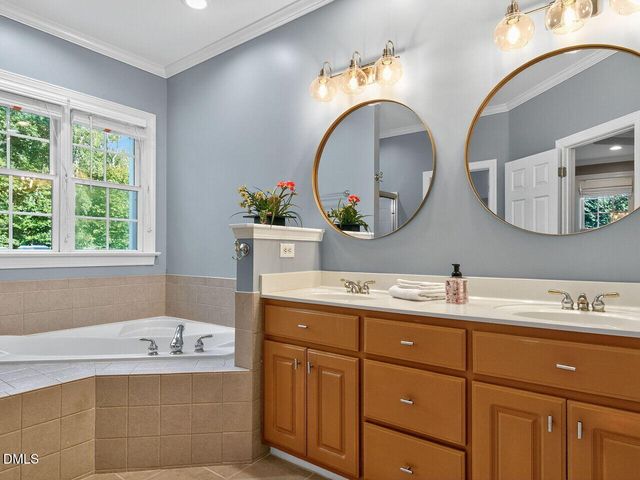147 Michael Way, Clayton, NC 27520