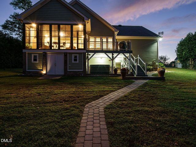 147 Michael Way, Clayton, NC 27520