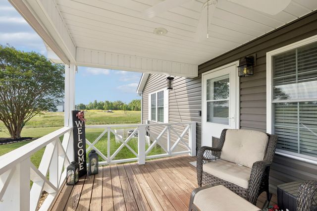 403 Bland Rd, Estill Springs, TN 37330