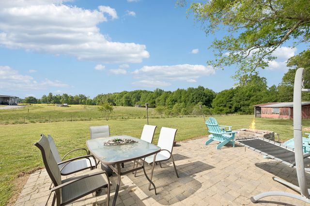 403 Bland Rd, Estill Springs, TN 37330