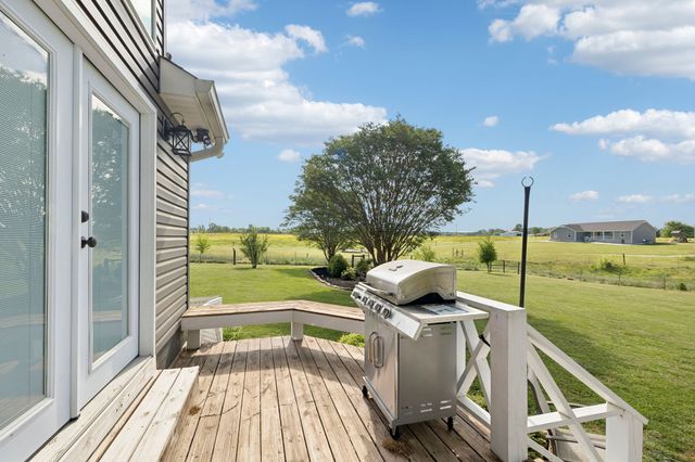 403 Bland Rd, Estill Springs, TN 37330