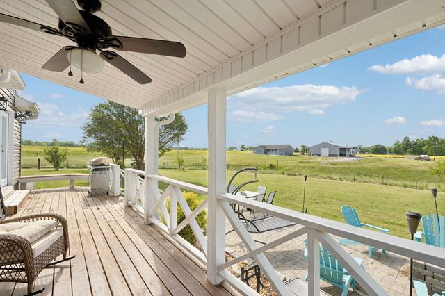 403 Bland Rd, Estill Springs, TN 37330