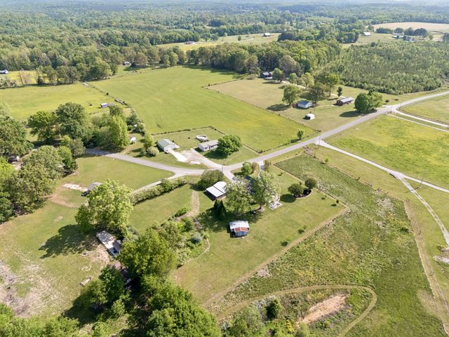 403 Bland Rd, Estill Springs, TN 37330
