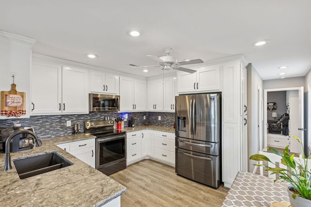 403 Bland Rd, Estill Springs, TN 37330