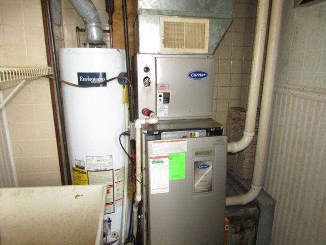 219 Camp Ave, Braddock, PA 15104