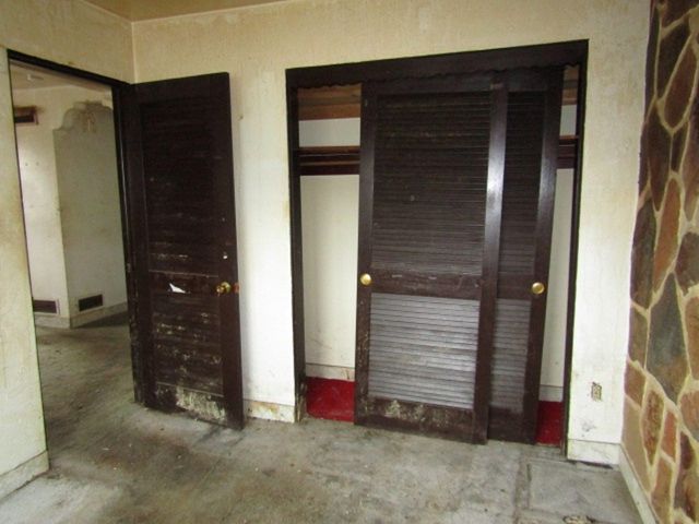 219 Camp Ave, Braddock, PA 15104