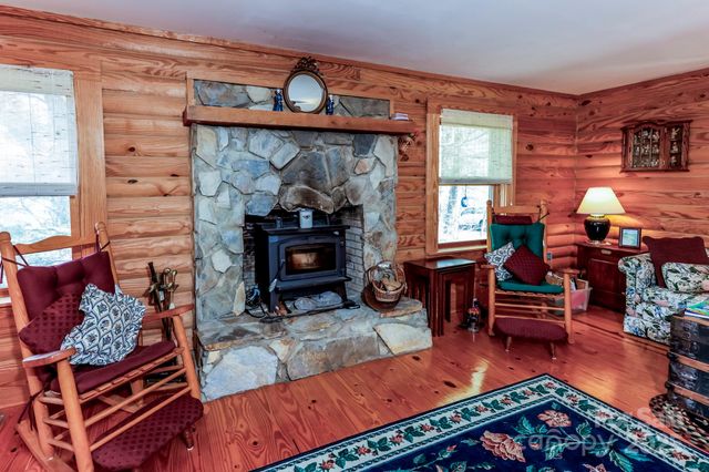 114 Birddog Boulevard, Lake Lure, NC 28746