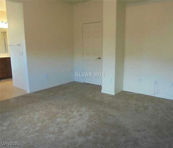 11489 Belmont Lake Drive 106, Las Vegas, NV 89135