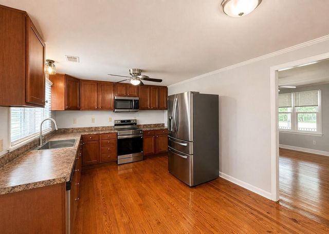 1775 Old Gilliard Road, Ridgeville, SC 29472