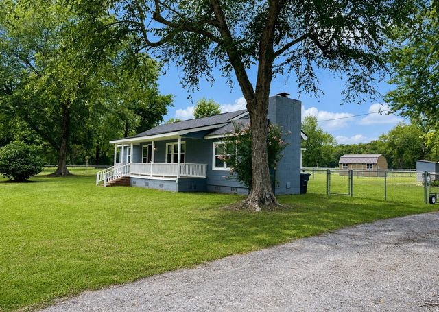 1775 Old Gilliard Road, Ridgeville, SC 29472