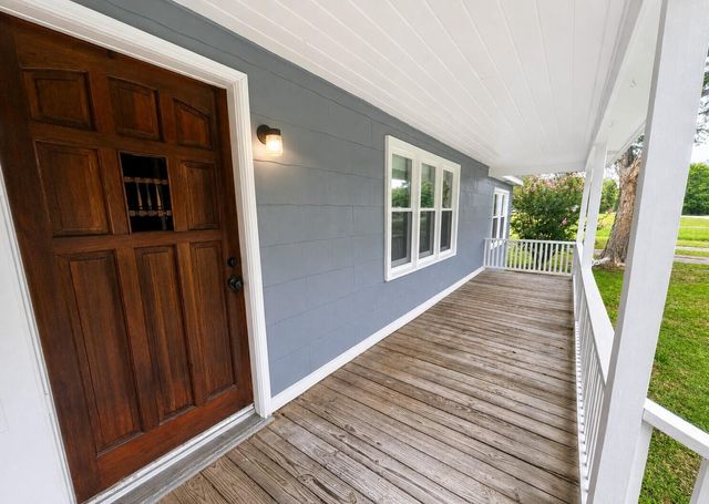 1775 Old Gilliard Road, Ridgeville, SC 29472