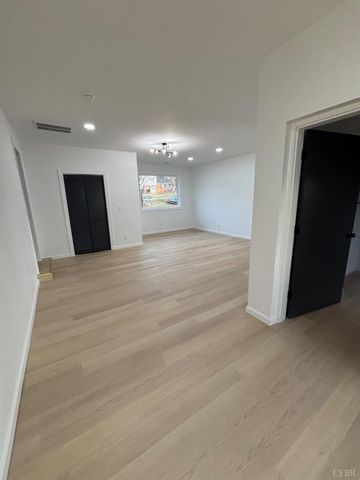 3929 Moorman Drive, Lynchburg, VA 24501