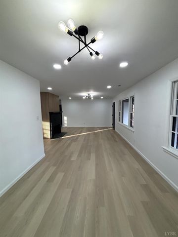 3929 Moorman Drive, Lynchburg, VA 24501