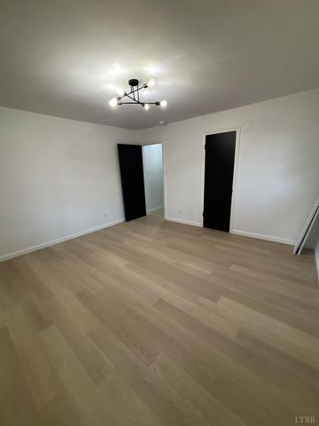 3929 Moorman Drive, Lynchburg, VA 24501