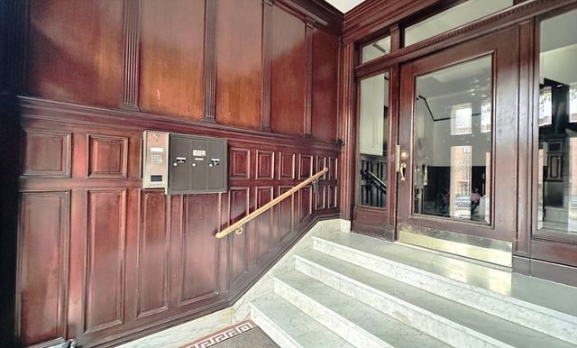 57 Alton Place 3, Brookline, MA 02446