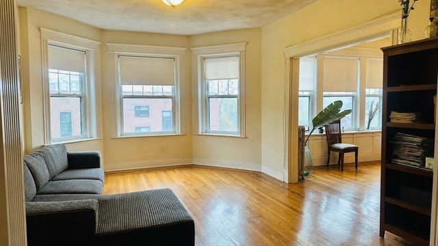 57 Alton Place 3, Brookline, MA 02446