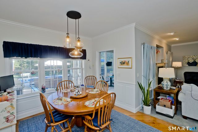 1980 Oak Street, Suffield, CT 06093