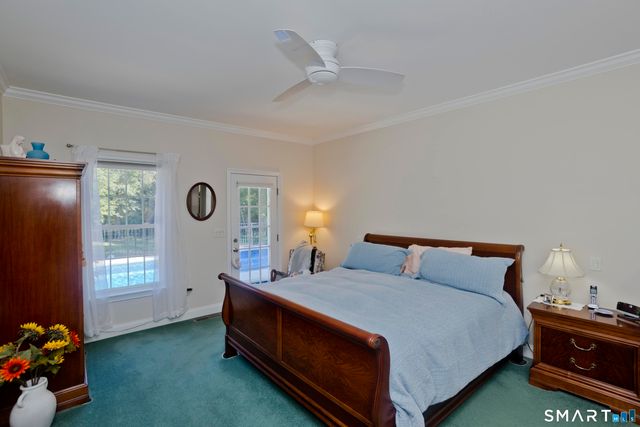 1980 Oak Street, Suffield, CT 06093