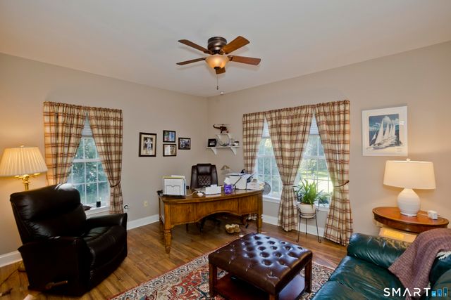1980 Oak Street, Suffield, CT 06093