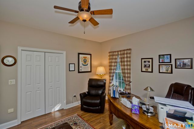 1980 Oak Street, Suffield, CT 06093