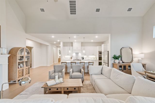 2232 Offerande Drive, Fort Worth, TX 76008