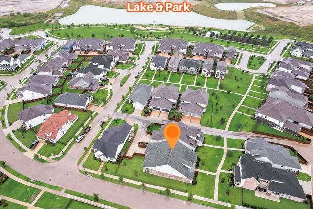 2232 Offerande Drive, Fort Worth, TX 76008