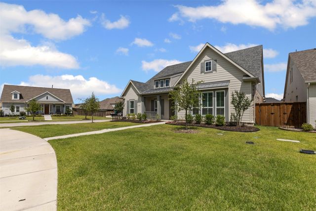 2232 Offerande Drive, Fort Worth, TX 76008