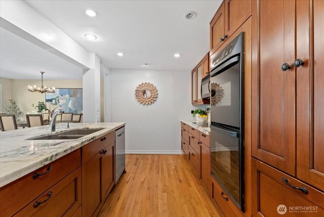12116 Shorewood Drive SW, Burien, WA 98146