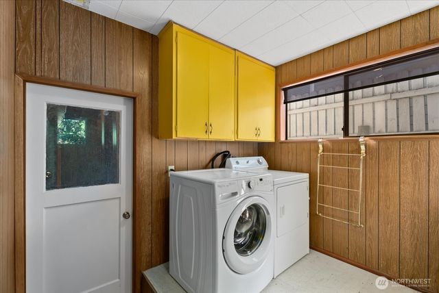 12116 Shorewood Drive SW, Burien, WA 98146