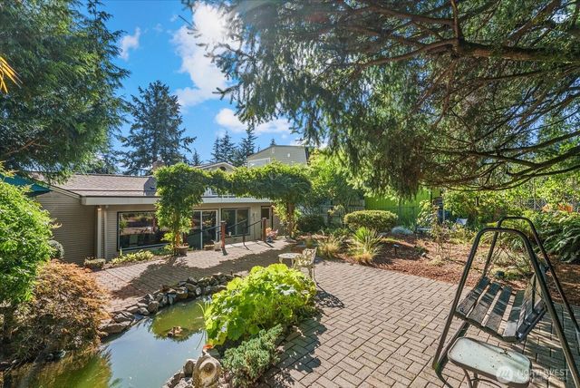 12116 Shorewood Drive SW, Burien, WA 98146