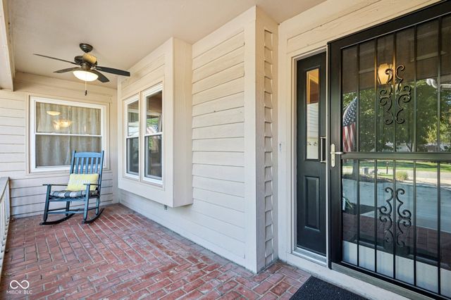 8125 Castle Cove Road, Indianapolis, IN 46256
