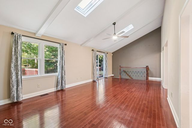 8125 Castle Cove Road, Indianapolis, IN 46256