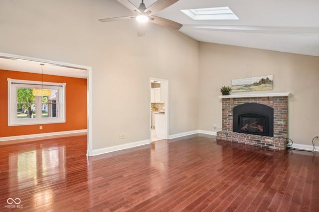 8125 Castle Cove Road, Indianapolis, IN 46256
