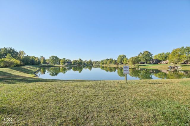 8125 Castle Cove Road, Indianapolis, IN 46256