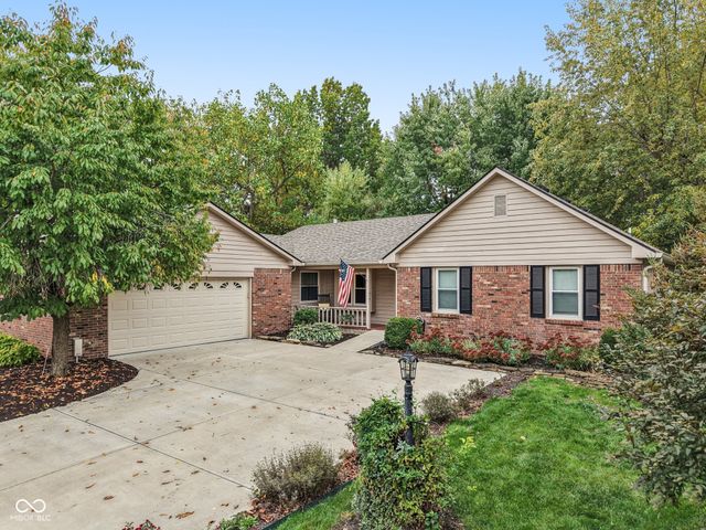 8125 Castle Cove Road, Indianapolis, IN 46256