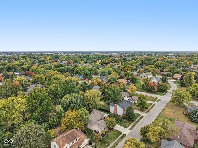 8125 Castle Cove Road, Indianapolis, IN 46256