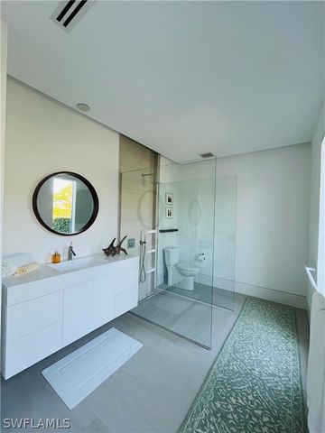 1218 14th AVE N, Naples, FL 34102