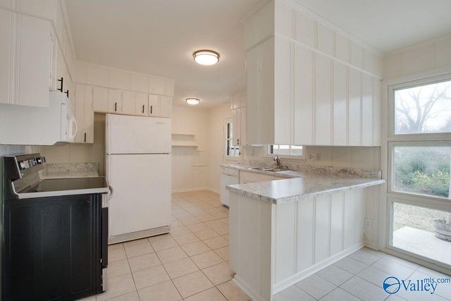 814 Cleermont Drive SE, Huntsville, AL 35801